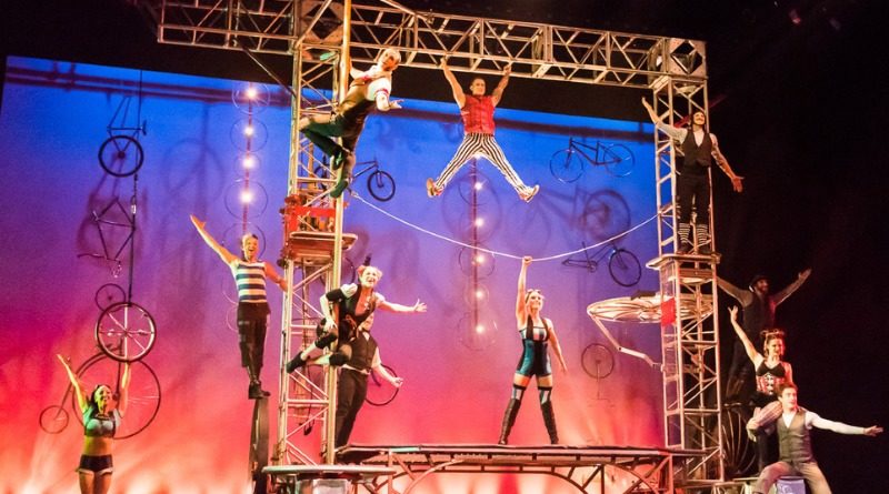 Cirque Mechanics "Under Canvas" show in Mesa, Arizona
