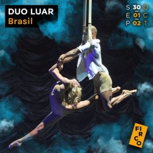 Brazilian aerialists Duo Luar perform on aerial rope