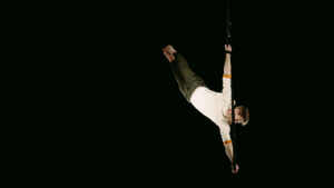 “Asymmetrical Straps”: New Aerial Apparatus Developed by Marceau Bidal, Student of the National Circus School of Montreal