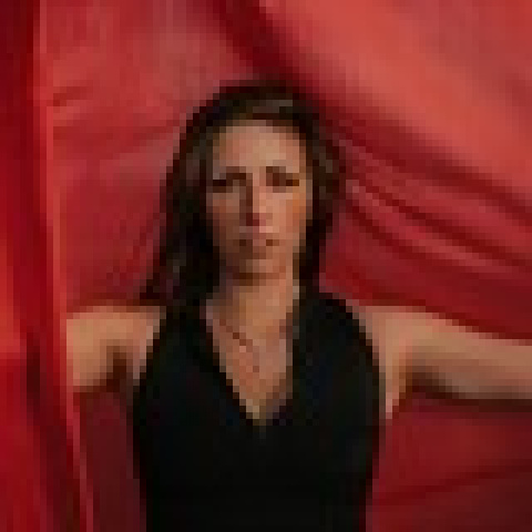 Julia Shuster - Individual - United States - CircusTalk