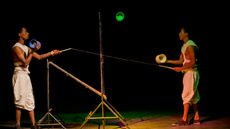 DUo Osri Diabolo act - Circus Acts - CircusTalk