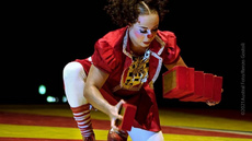 Palhaça Ratinha Caixinhas - cigar box - Circus Acts - CircusTalk