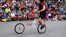 Wheels Bike Show - www.steviewheels.com  - Circus Acts - CircusTalk