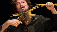 Opera for spaghettis! - Circus Acts - CircusTalk