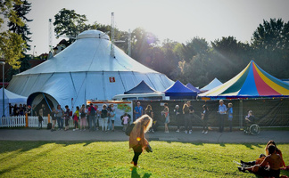 Festival of Contemporary Circus and Theatre Letní Letná